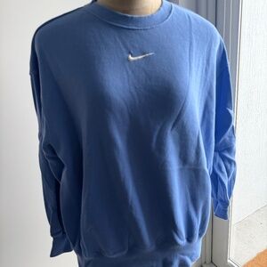 Nike Oversized Sweater Size Medium